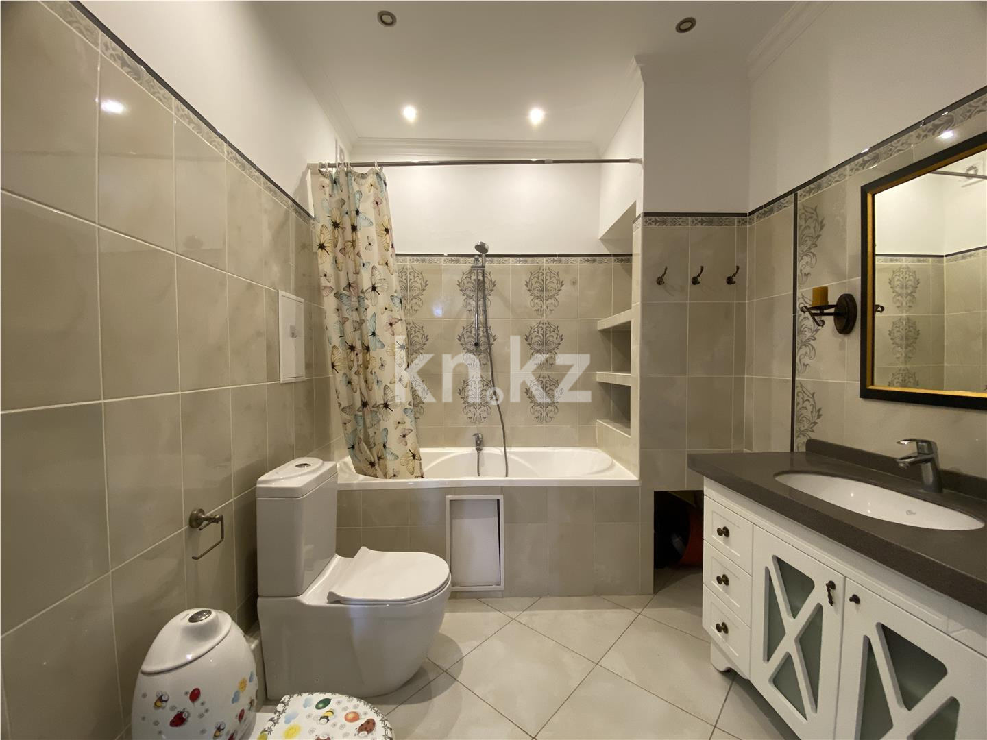 Продажа 3-комнатной квартиры, 87.4 м², ул. Керей, Жанибек хандар в Астане - фото 19