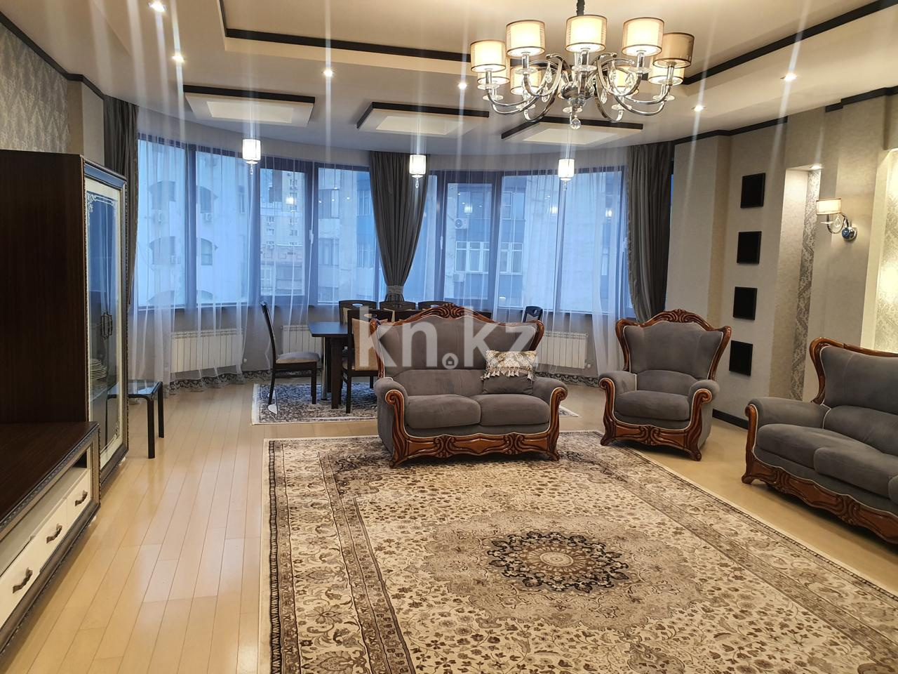 Продажа 4-комнатной квартиры, 240 м² - Продажа четырехкомнатных квартир в Алматы фото 1 из 28
