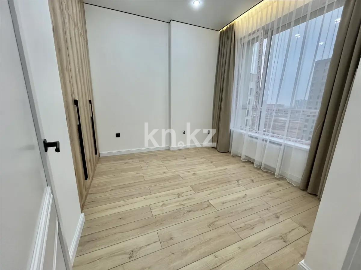 Продажа 2-комнатной квартиры, 37 м², ул. Байтурсынова, дом  32 в Астане - фото 2