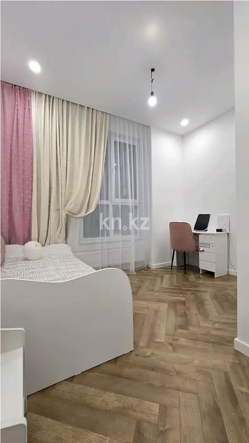 Продажа 3-комнатной квартиры, 75 м², пр. Абая, дом  160 в Алматы - фото 3
