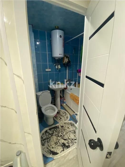 Продажа 3-комнатной квартиры, 58 м², 12 мкр., дом  36 в Караганде - фото 5