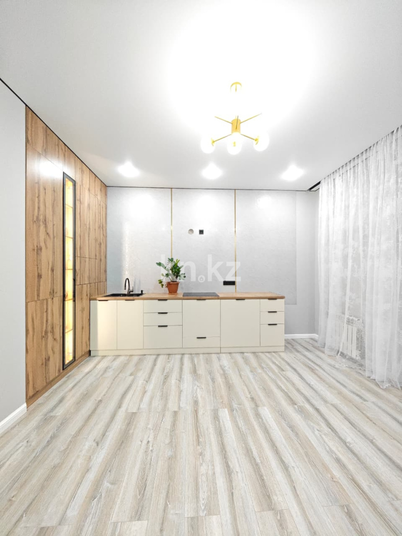 Продажа 2-комнатной квартиры, 61 м², ул. Университетская, дом  18 - Продажа  двухкомнатных квартир в Караганде фото 6 из 19