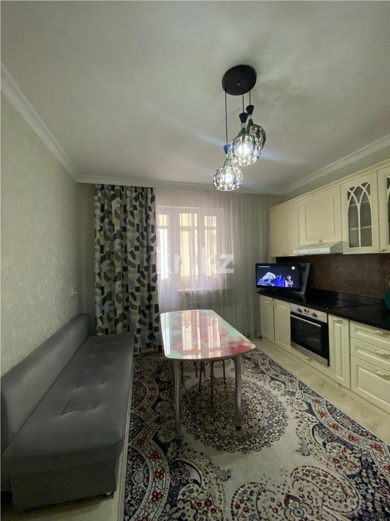 Продажа 2-комнатной квартиры, 74 м², ул. Баглановой в Астане