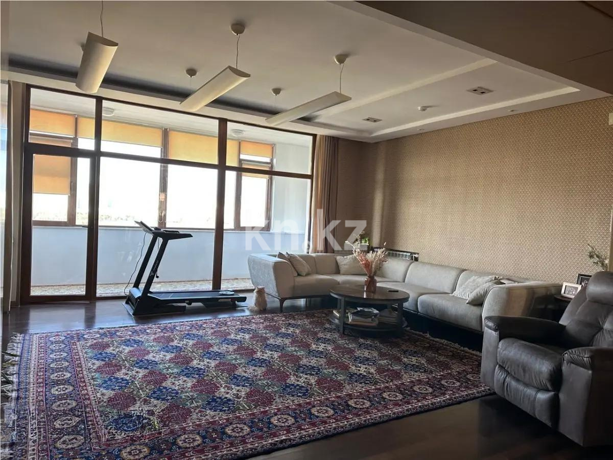 Продажа 4-комнатной квартиры, 189.4 м², ул. Байтурсынова, дом  1 - Продажа квартир в Казахстане фото 1 из 7