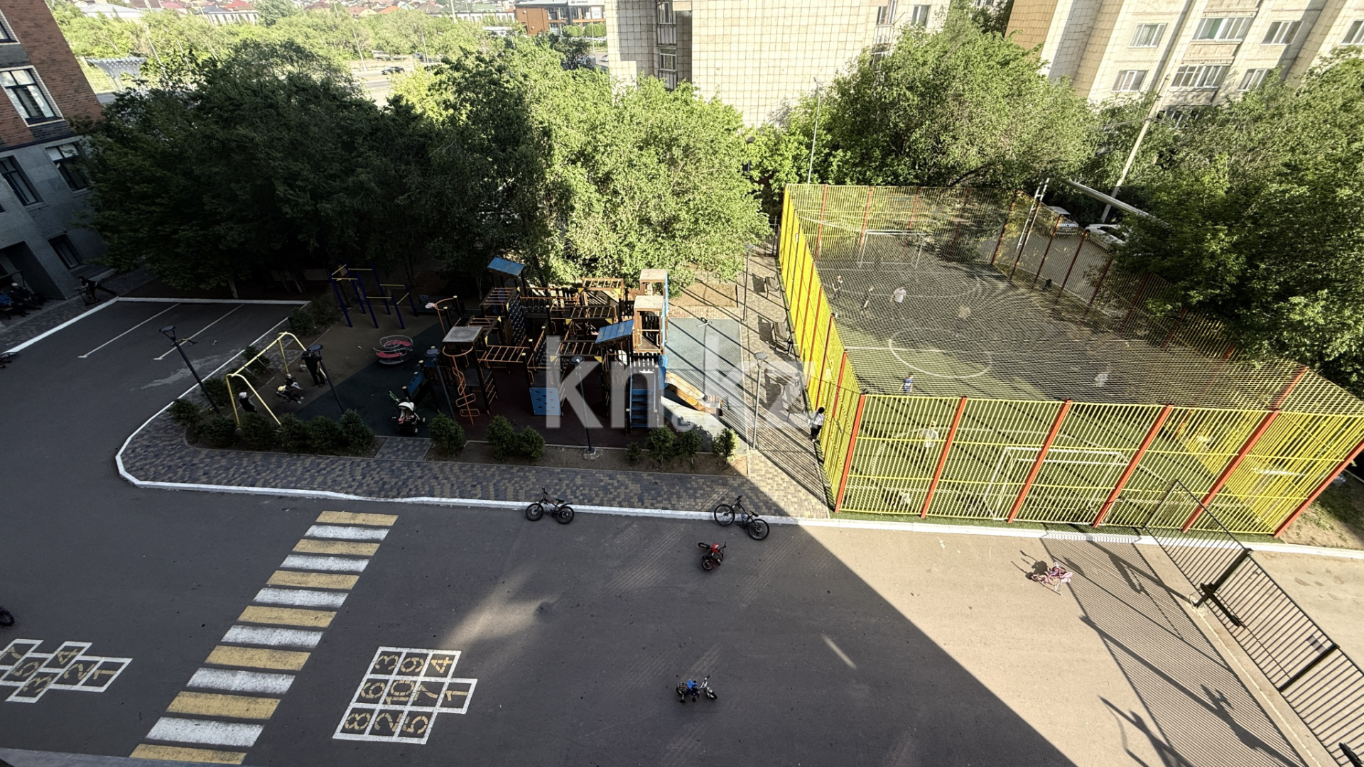 Продажа 4-комнатной квартиры, 90 м² в Караганде - фото 26