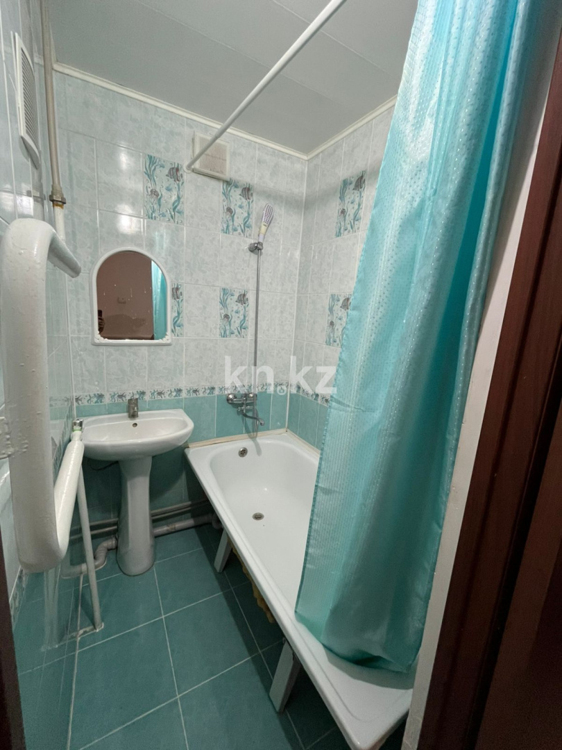 Продажа 3-комнатной квартиры, 60 м², мкр-н Привокзальный-3, дом  25 в Атырау - фото 16