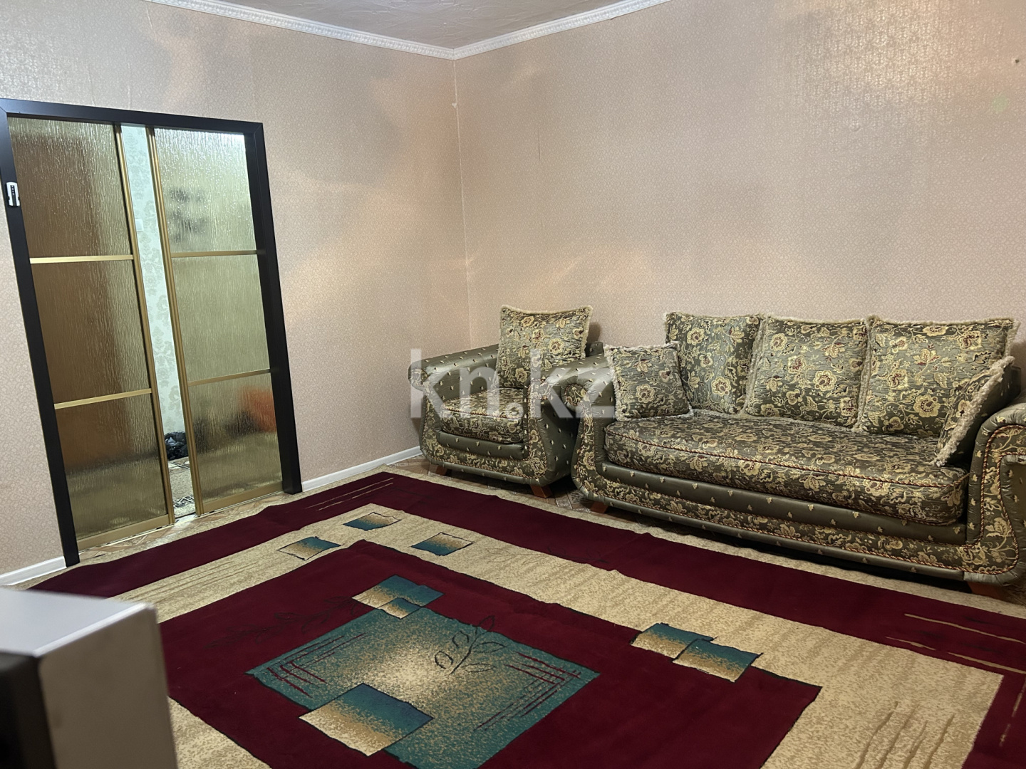 Аренда 1-комнатной квартиры, 42 м² - Аренда квартир помесячно в Караганде фото 1 из 7