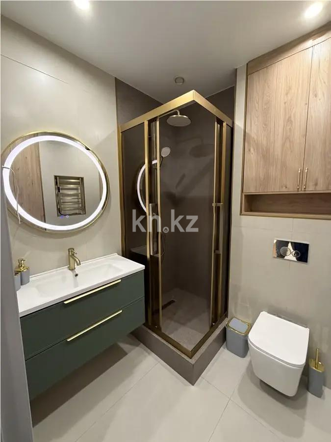 Продажа 2-комнатной квартиры, 65 м² в Алматы - фото 4