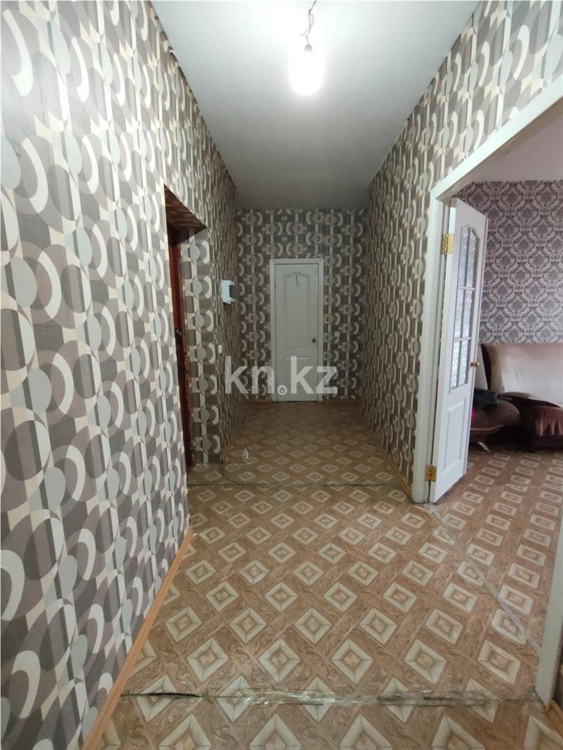 Продажа 2-комнатной квартиры, 60 м² - Продажа квартир в Караганде - страница 2 фото 11 из 16