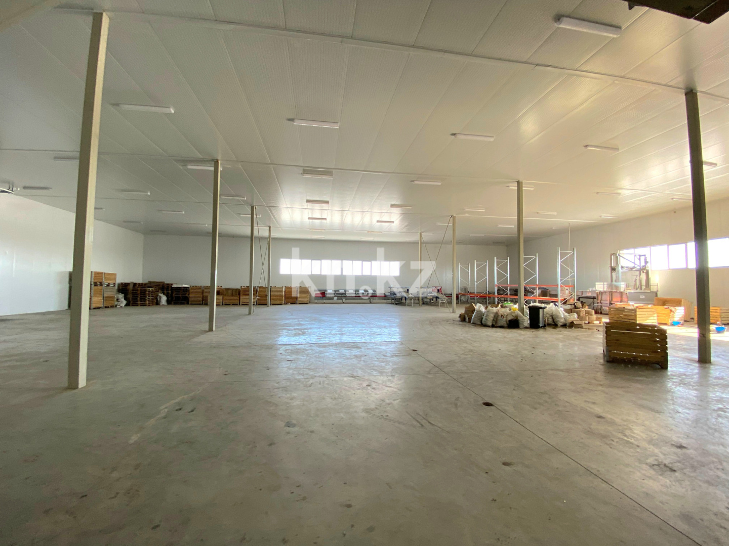 Продажа , 2700 м², Акбулак п., дом  1111 - Продажа офисных и торговых помещений в Шымкенте фото 21 из 40