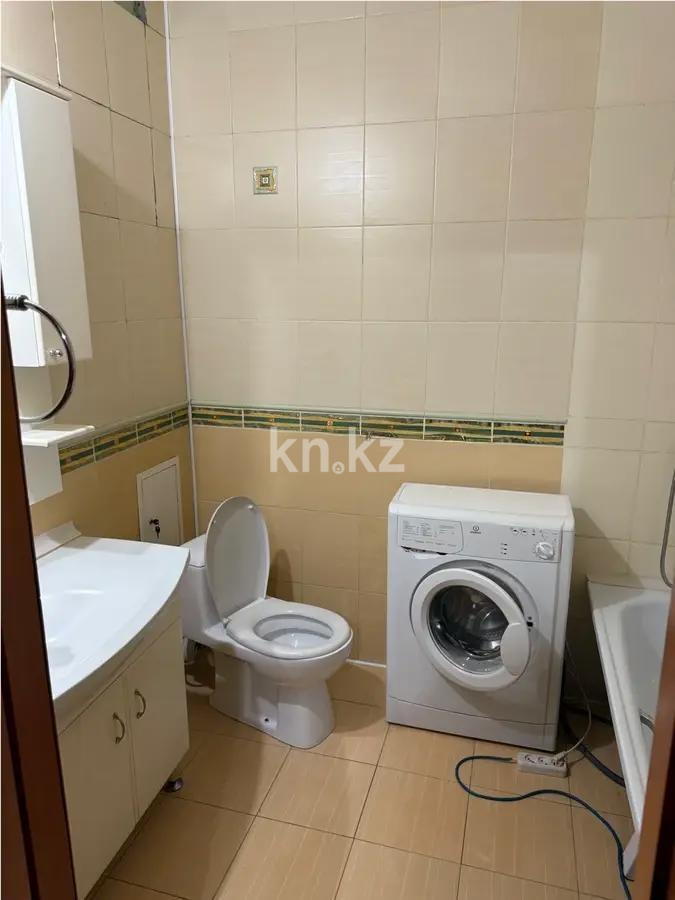 Продажа 2-комнатной квартиры, 62 м², ул. Габдуллина, дом  19 в Астане - фото 4