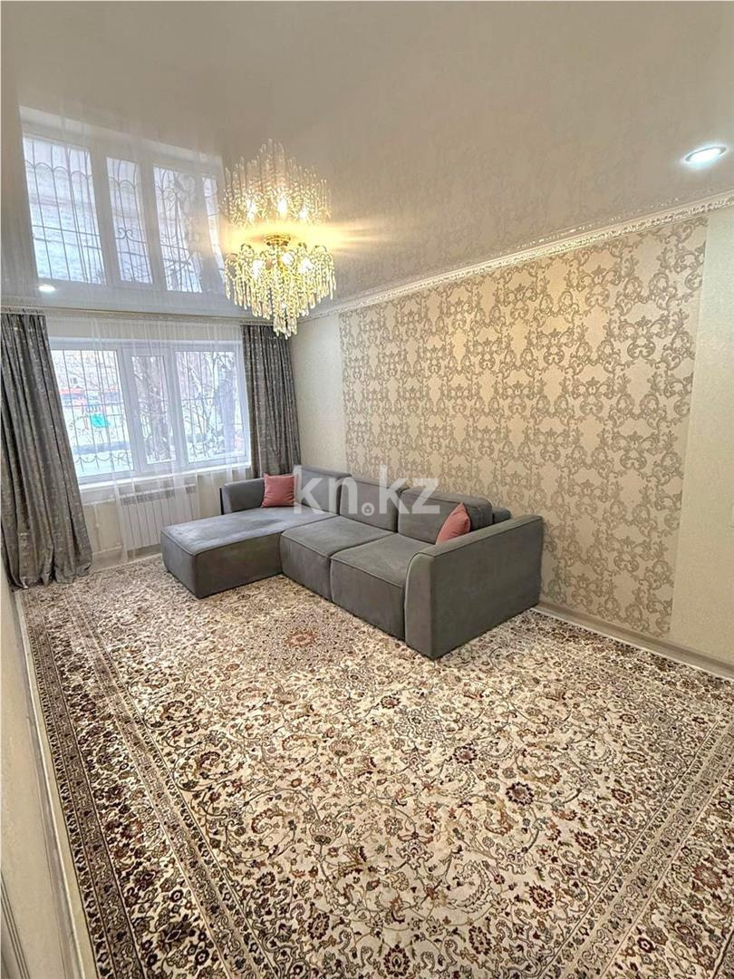 Продажа 2-комнатной квартиры, 46 м², мкр-н 16, дом  18 - Продажа квартир в Караганде фото 1 из 9