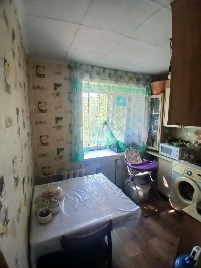 Продажа 2-комнатной квартиры, 43 м², мкр-н 13, дом  36 в Караганде - фото 3