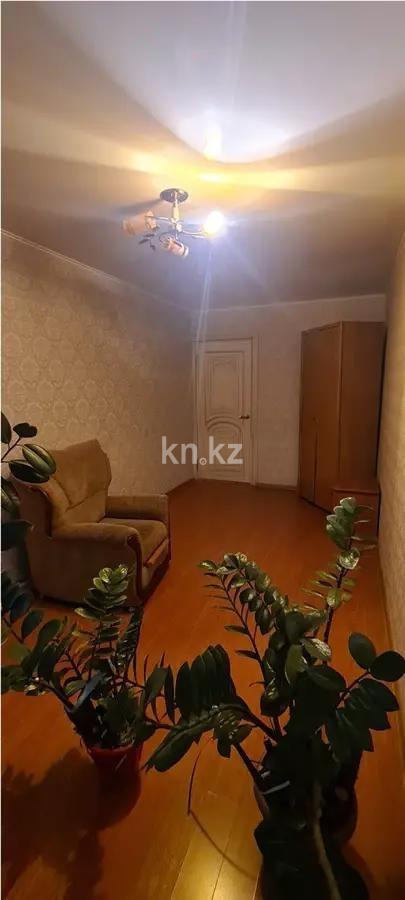 Продажа 3-комнатной квартиры, 60 м², ул. Наурызбай батыра, дом  26/1 - Продажа квартир в Алматы фото 1 из 7