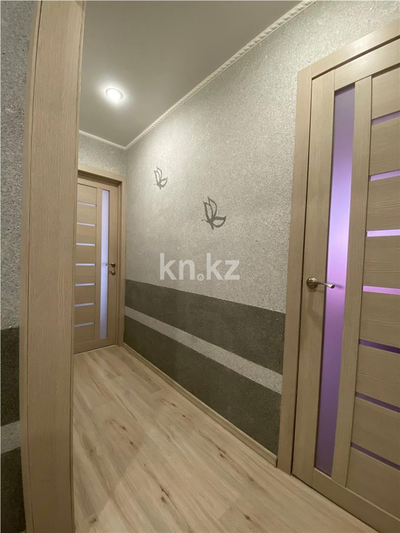 Продажа 4-комнатной квартиры, 96 м², мкр-н 8 в Темиртау - фото 17