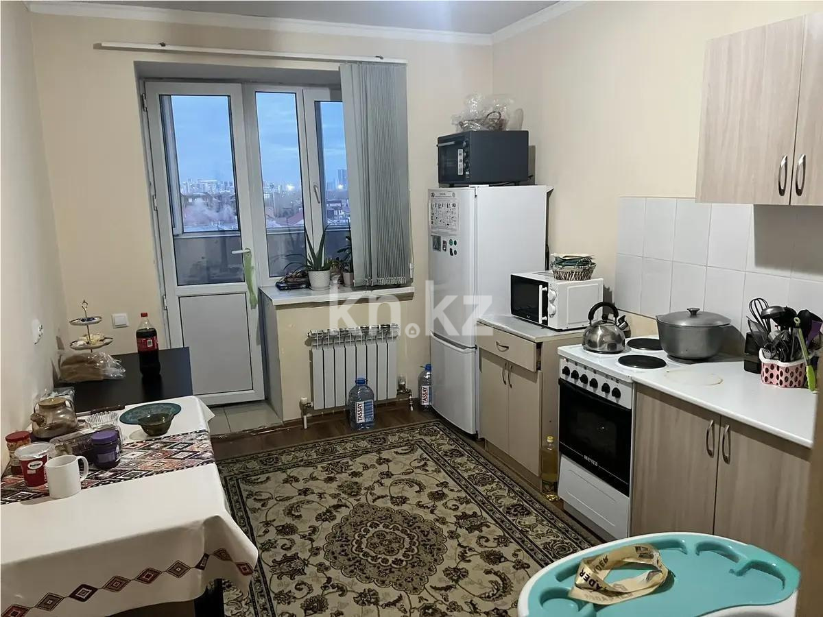 Продажа 1-комнатной квартиры, 40.4 м², пр. Абылай хана, дом  52 - Продажа квартир в Астане фото 1 из 3
