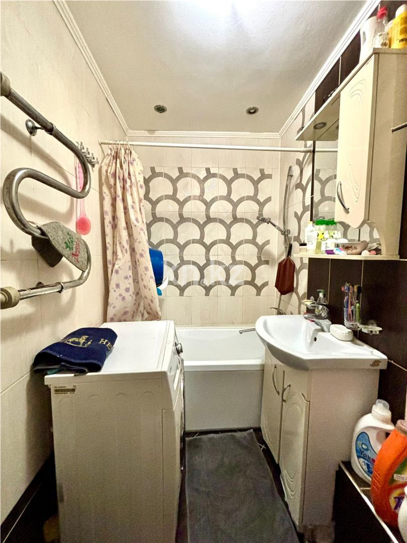 Продажа 3-комнатной квартиры, 62 м² - Продажа недвижимости в Караганде фото 9 из 15