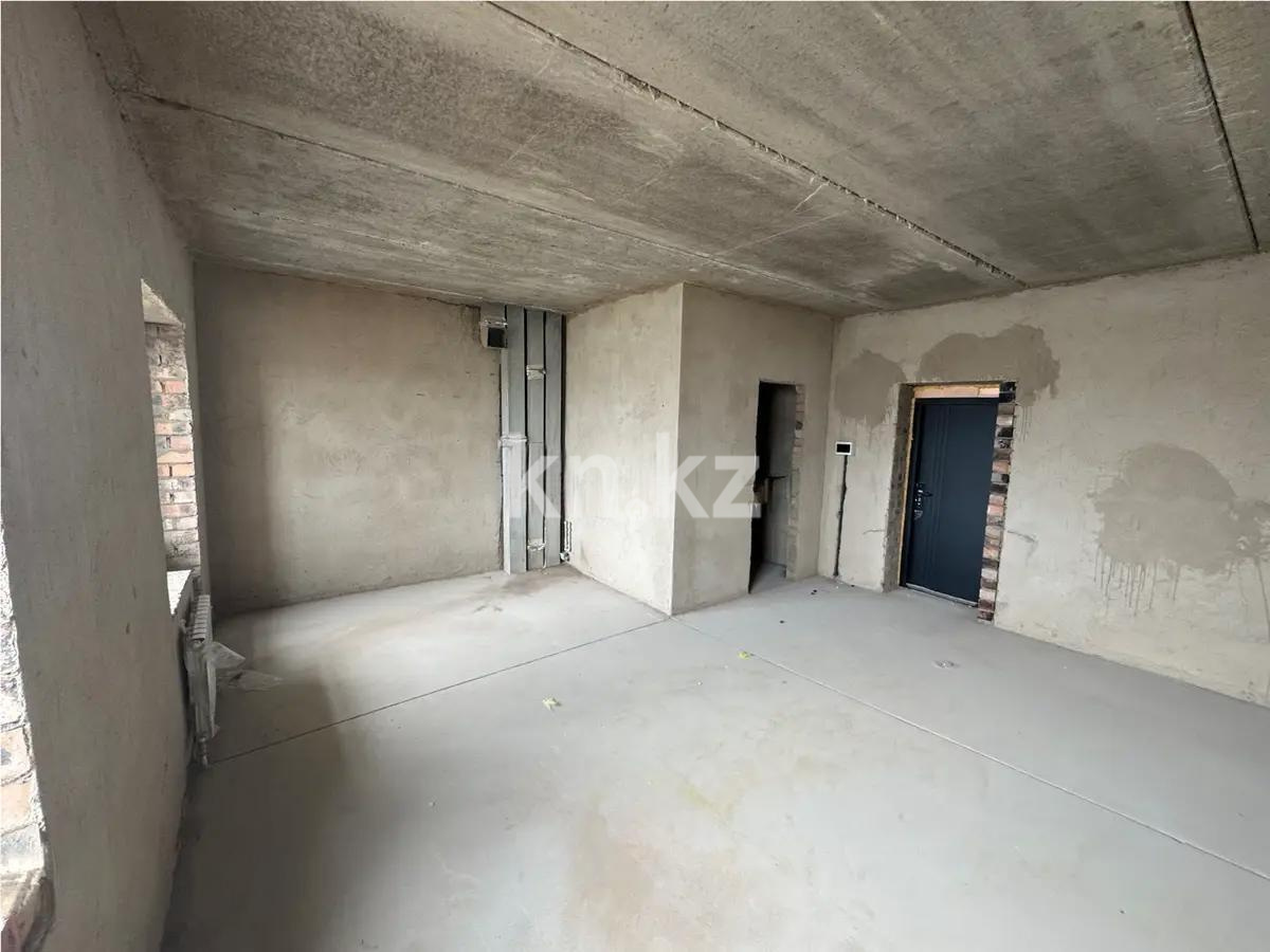 Продажа 1-комнатной квартиры, 36 м², ул. Акжан, дом  12 в Астане - фото 2