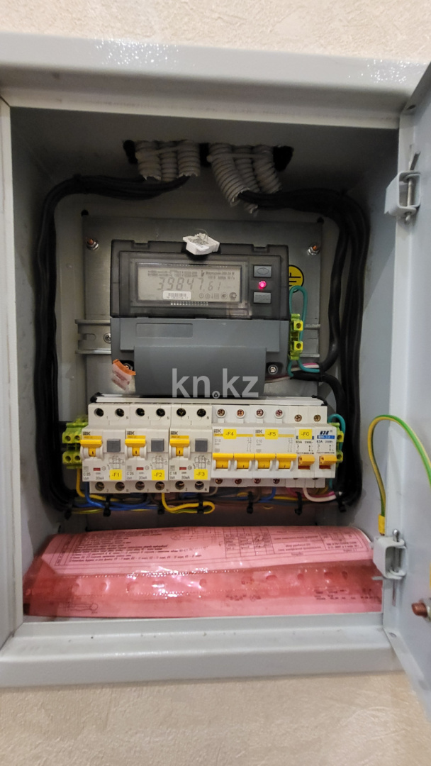 Продажа 1-комнатной квартиры, 41.3 м², ул. Абая, дом  7 - Продажа  однокомнатных квартир в Караганде фото 14 из 40