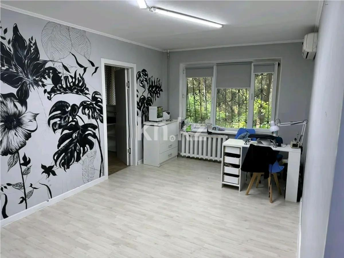 Продажа 3-комнатной квартиры, 70 м², ул. Наурызбай батыра, дом  21/2 - Продажа  трехкомнатных квартир в Алматы без посредников фото 2 из 3