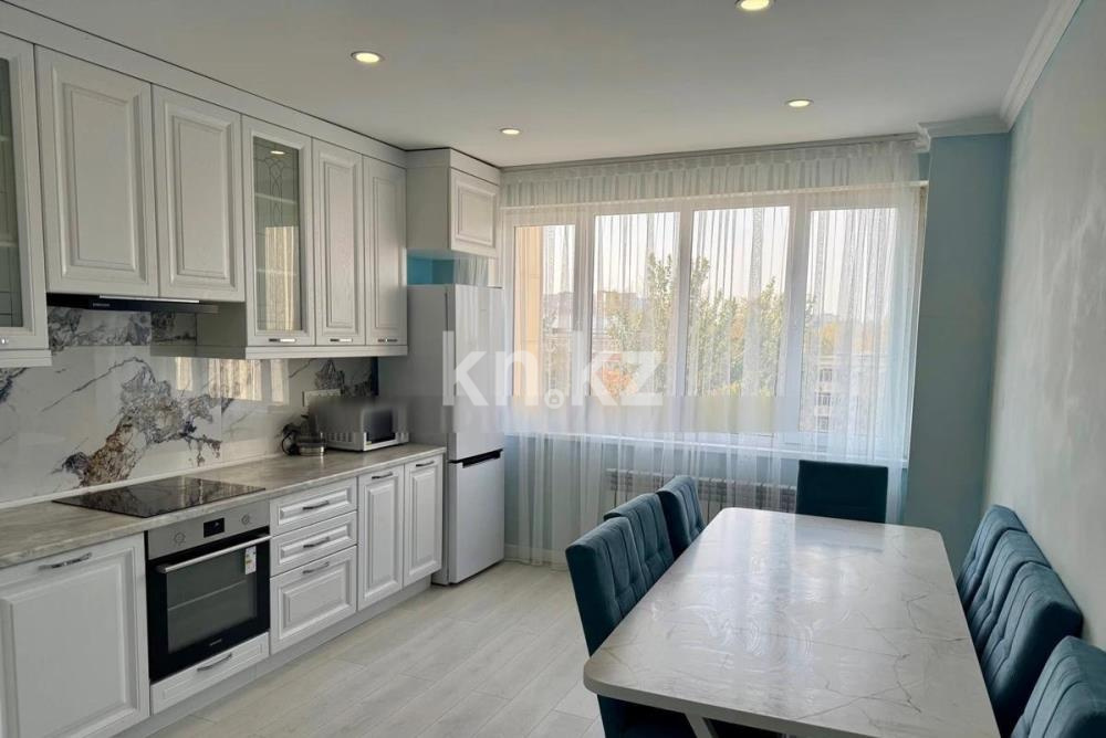 Аренда 2-комнатной квартиры, 85.4 м² - Аренда квартир помесячно в Алматы фото 1 из 14