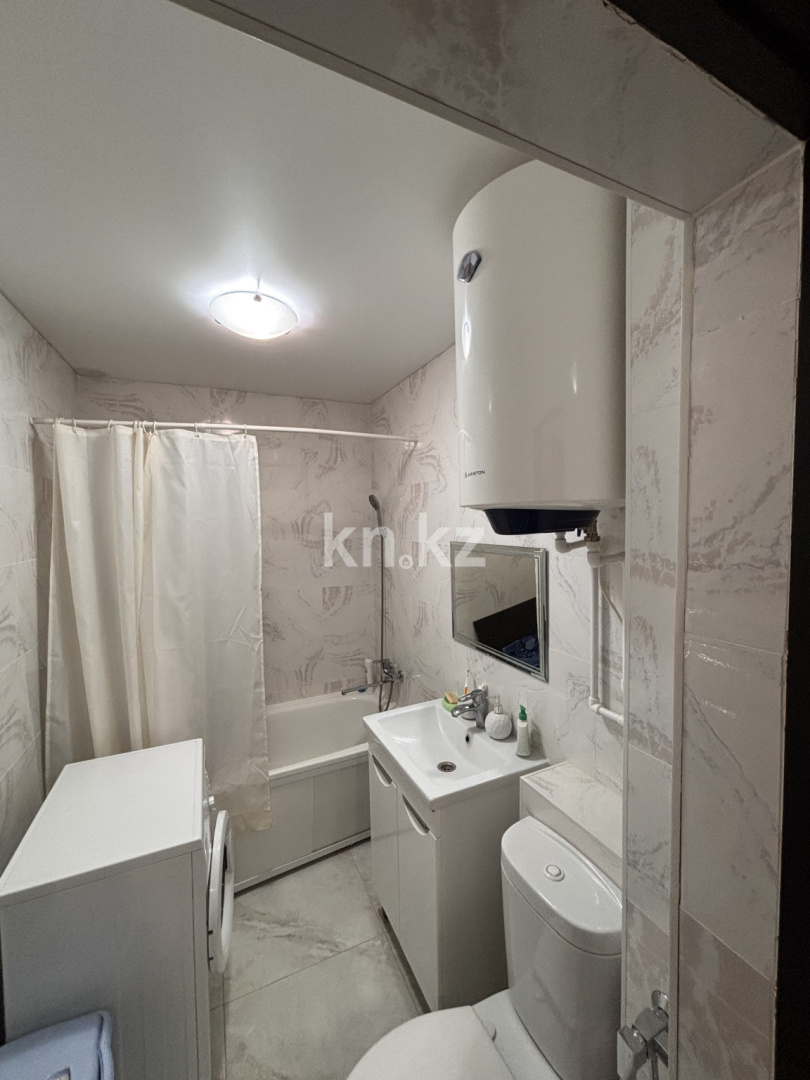 Продажа 2-комнатной квартиры, 57.4 м² в Караганде - фото 3