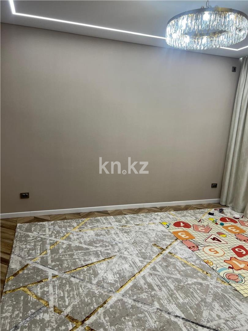 Продажа 3-комнатной квартиры, 75 м², ул. Муканова - Продажа квартир в Караганде фото 5 из 12