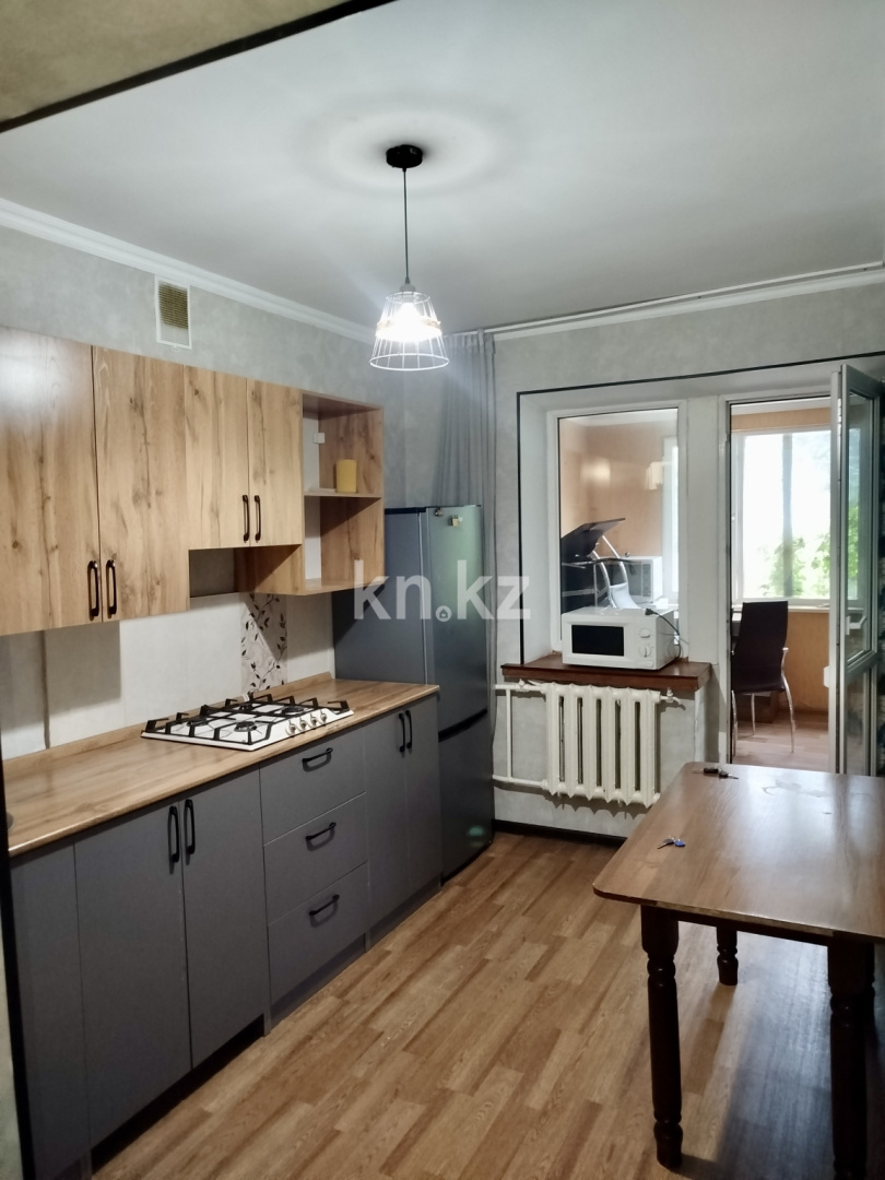 Продажа 2-комнатной квартиры, 40.5 м² - Продажа квартир в кирпичном доме в Алматы - страница 2 фото 1 из 14