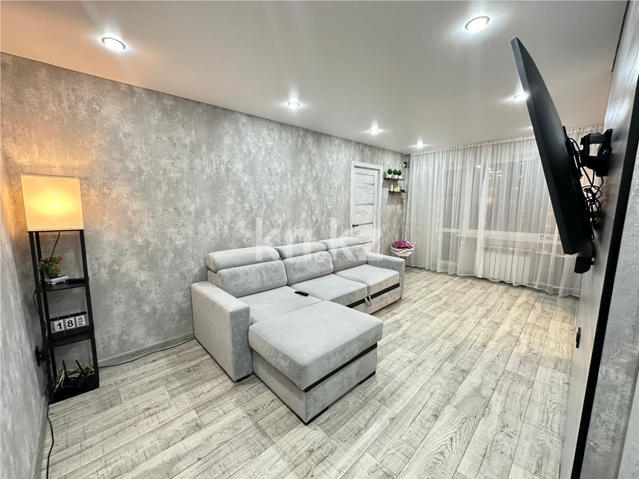 Продажа 2-комнатной квартиры, 39 м² - Продажа квартир в Пришахтинске Караганды - страница 2 фото 1 из 18