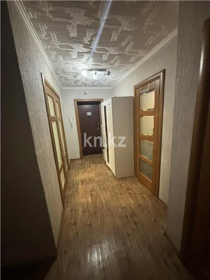 Продажа 3-комнатной квартиры, 64 м², пр. Шахтеров, дом  31 - Продажа  трехкомнатных квартир в Караганде фото 14 из 18