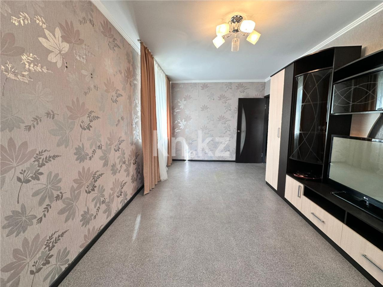 Продажа 3-комнатной квартиры, 62 м², пр. Строителей, дом  1а - Продажа  трехкомнатных квартир в Темиртау фото 1 из 10