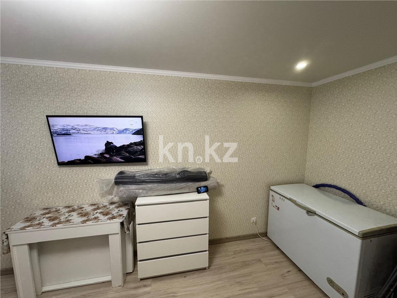 Продажа 2-комнатной квартиры, 42 м² - Недвижимость в Караганде - страница 3 фото 3 из 9