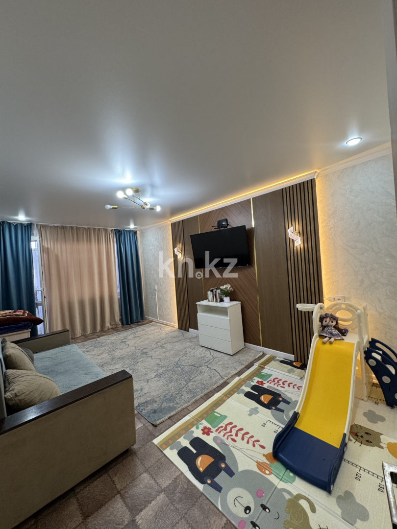 Продажа 2-комнатной квартиры, 45 м², мкр-н 14, дом  11 - Продажа квартир в Караганде фото 1 из 5