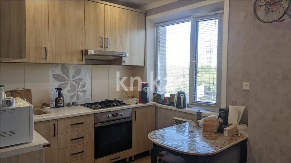 Продажа 3-комнатной квартиры, 60 м², ул. Муканова, дом  28 - Продажа  трехкомнатных квартир в Караганде фото 5 из 8