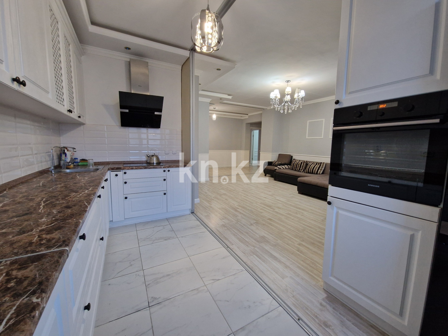 Продажа 3-комнатной квартиры, 90.2 м² в Астане