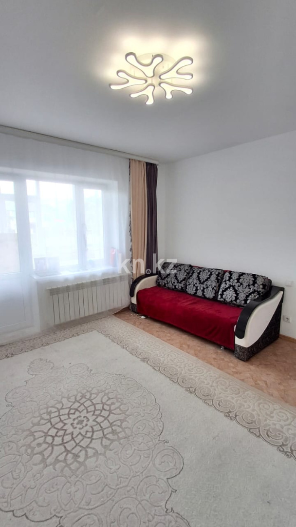 Продажа 1-комнатной квартиры, 46.5 м², мкр-н Кунаева - Продажа жилой и коммерческой недвижимости в Уральске фото 2 из 15