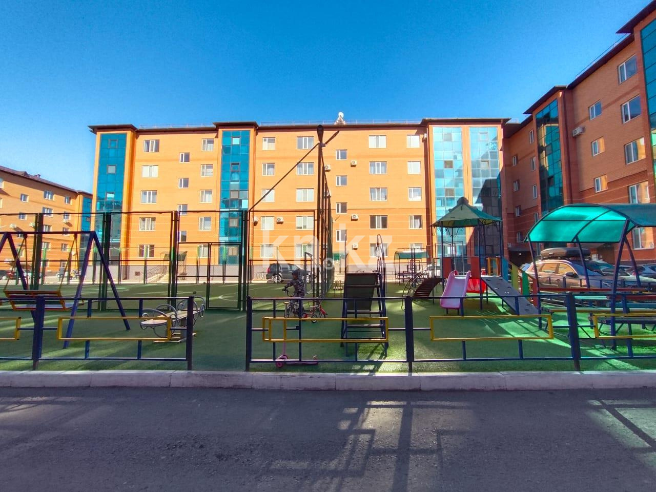Продажа 2-комнатной квартиры, 62 м², мкр-н Степной-2 - Продажа квартир в Караганде фото 1 из 16