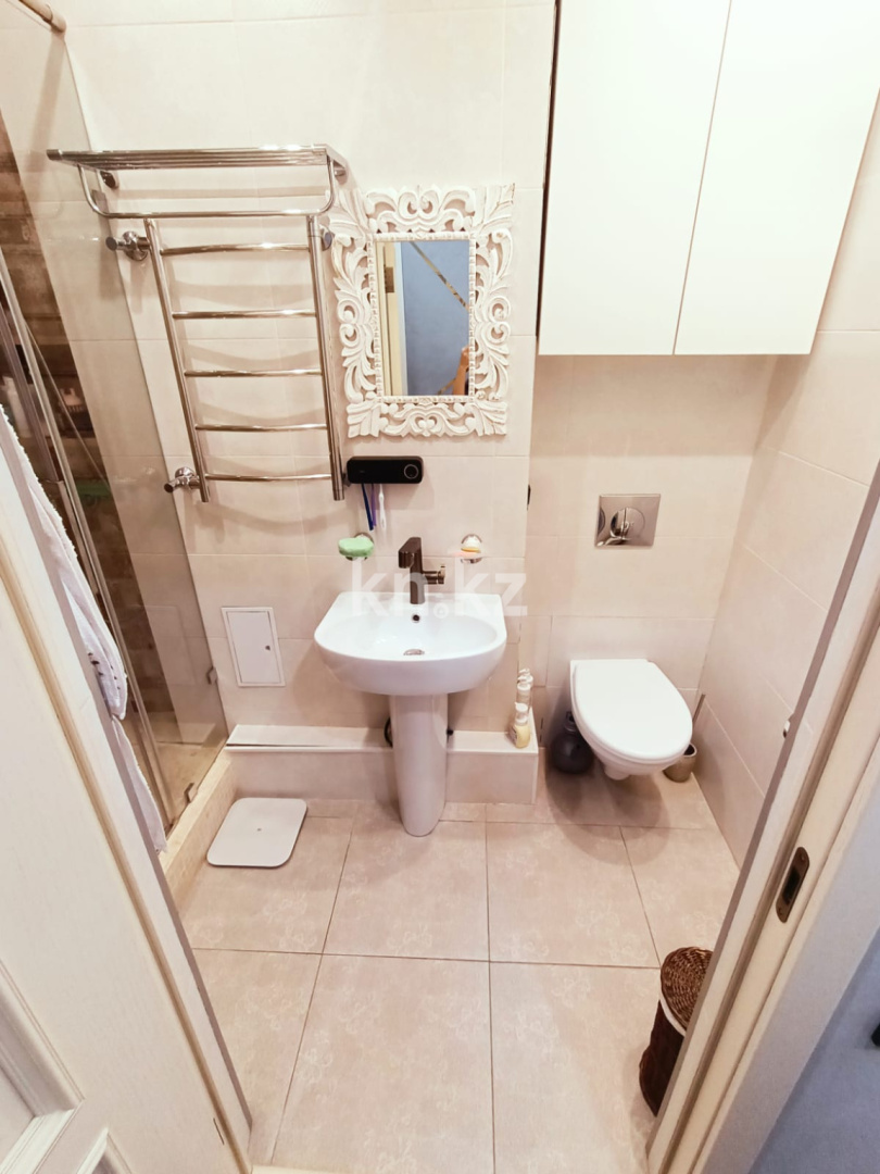 Продажа 4-комнатной квартиры, 129.4 м², ул. Кенесары хана - Продажа и аренда недвижимости в Алматы фото 39 из 40