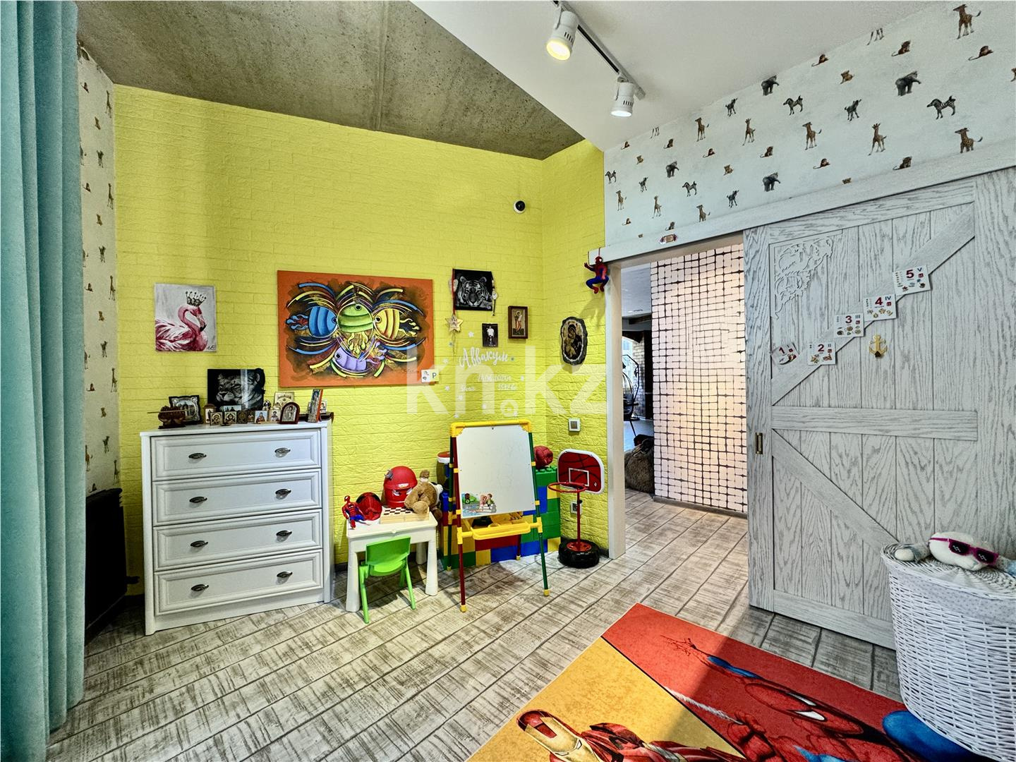 Продажа 3-комнатной квартиры, 160 м², ул. Аманжолова, дом  41 - Продажа  трехкомнатных квартир в Караганде с фото фото 32 из 52