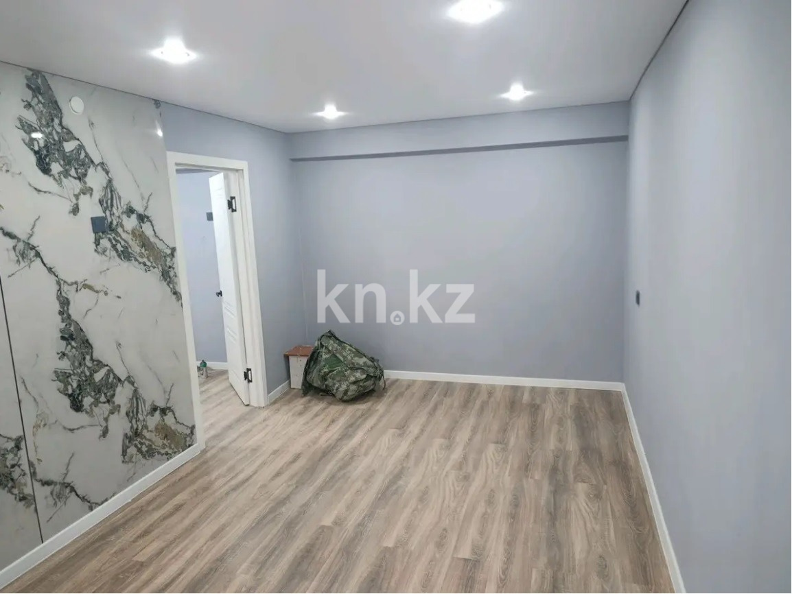 Продажа 2-комнатной квартиры, 41 м² - Продажа недвижимости в Караганде - страница 2 фото 2 из 9