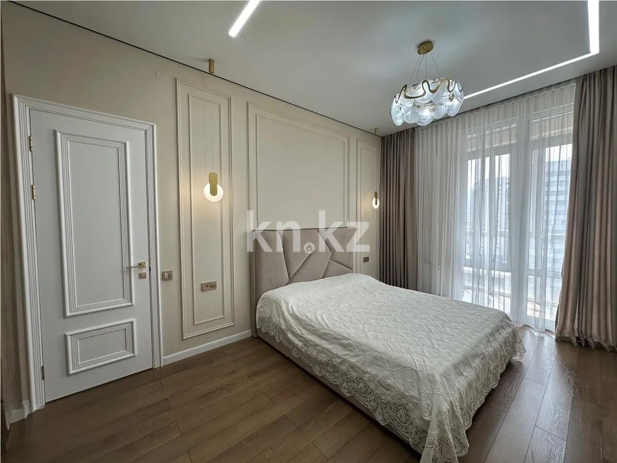 Продажа 4-комнатной квартиры, 128.1 м², пр. Абая, дом  165 в Алматы - фото 2