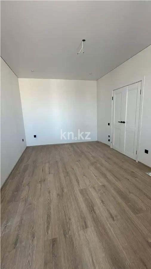 Продажа 1-комнатной квартиры, 40 м², ул. Жургенова, дом  42 стр - Продажа  однокомнатных квартир в Астане без посредников с фото фото 1 из 4