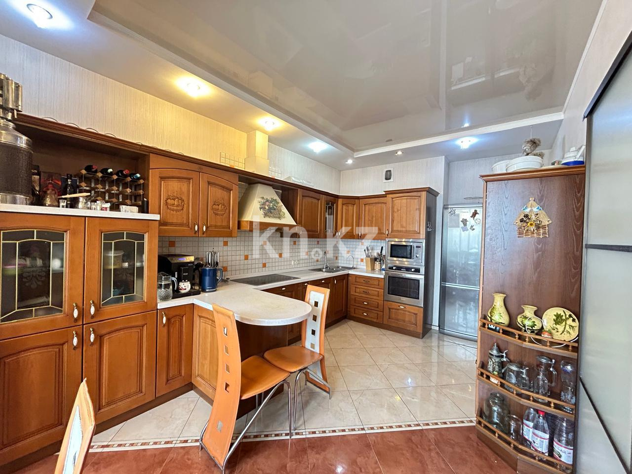 Продажа 5-комнатной квартиры, 162 м², пр. Республики - Продажа  пятикомнатных квартир в новостройках Астаны фото 7 из 28