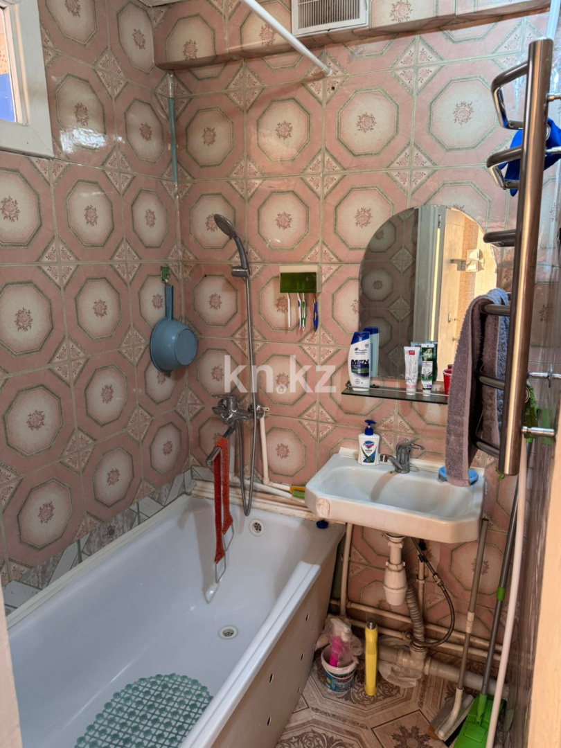 Продажа 3-комнатной квартиры, 63.4 м² - Продажа квартир в Караганде - страница 4 фото 2 из 10