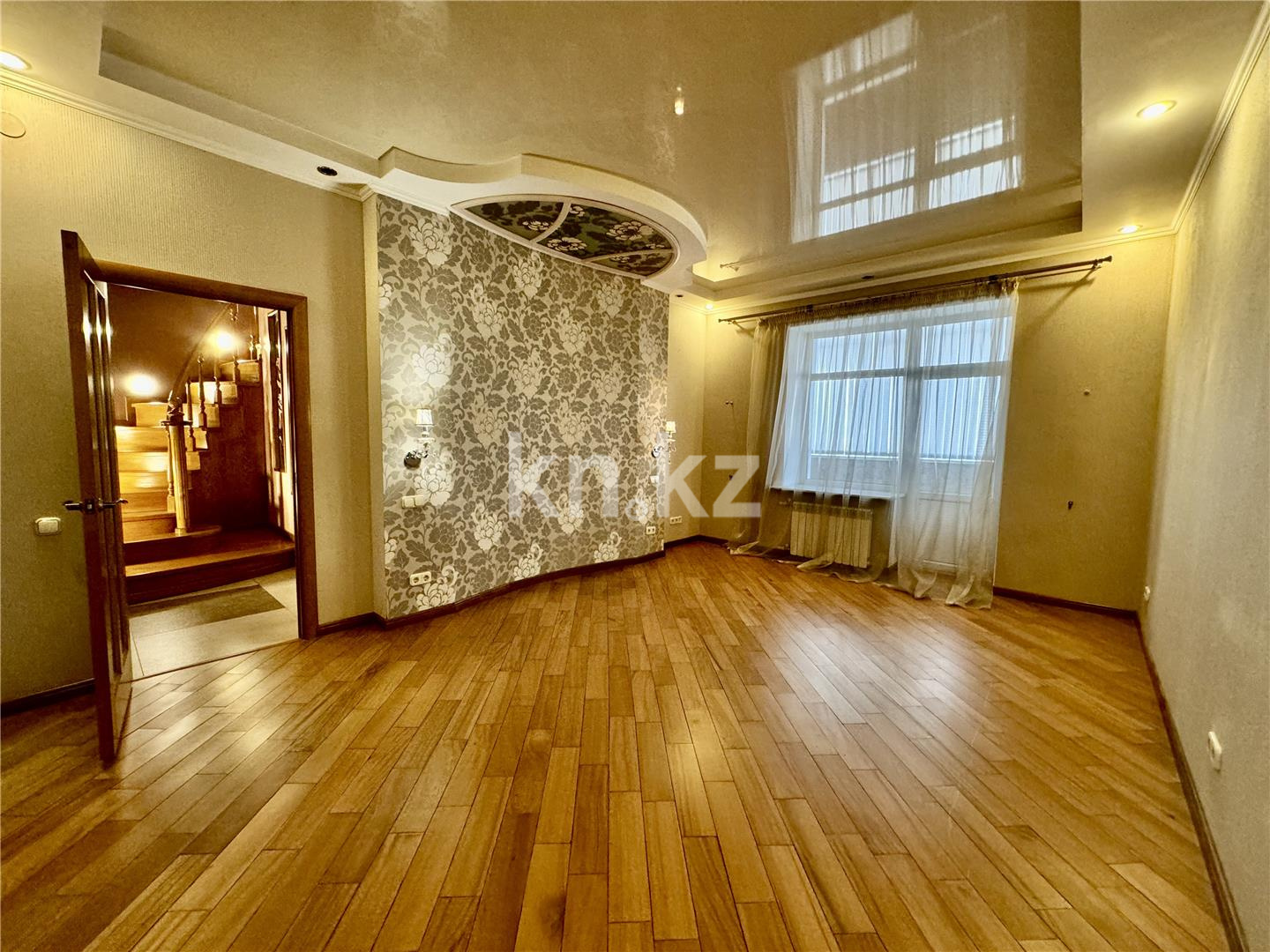 Продажа 6-комнатной квартиры, 227 м², ул. Ерубаева, дом  50/6 - Продажа  пятикомнатных квартир в Караганде фото 17 из 59