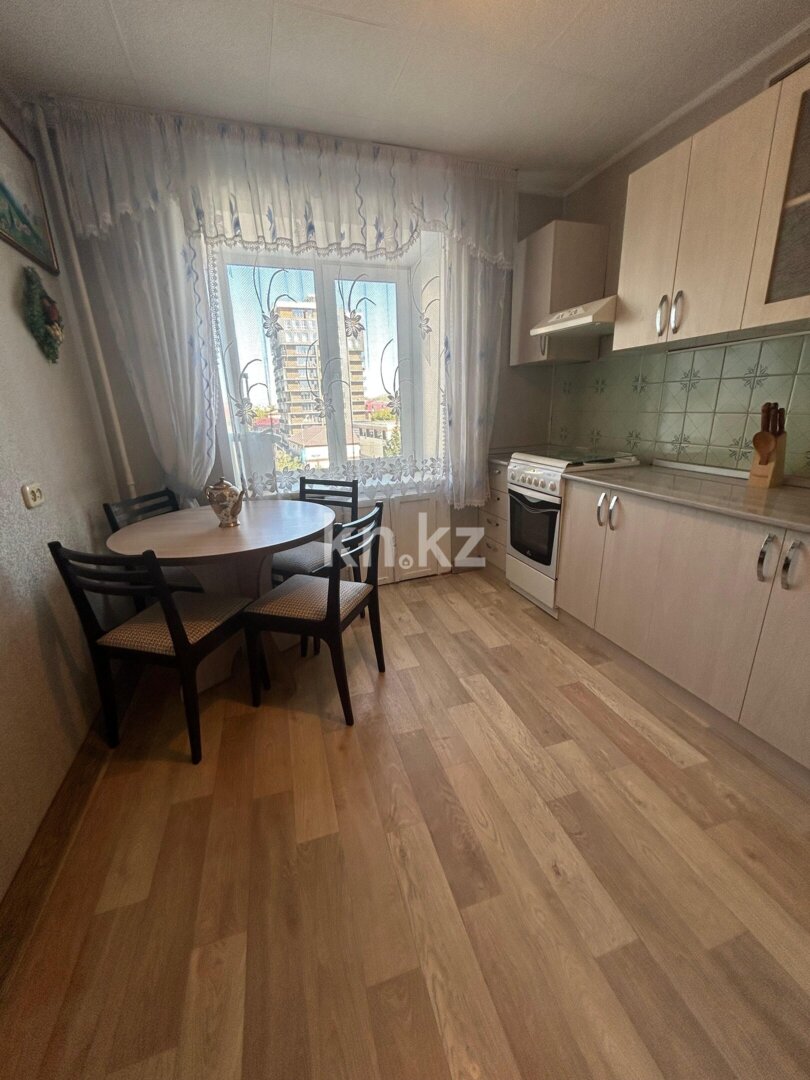 Продажа 2-комнатной квартиры, 56 м² в Усть-Каменогорске - фото 2