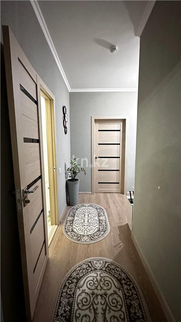 Продажа 3-комнатной квартиры, 70 м², ул. Бектурова в Астане - фото 12