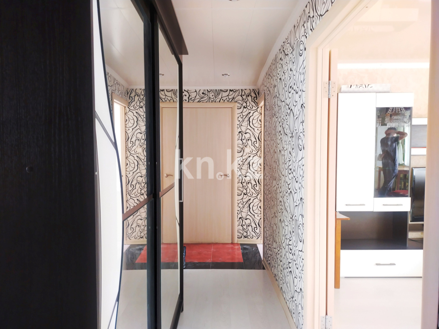 Продажа 3-комнатной квартиры, 79 м², ул. Гапеева, дом  1 в Караганде - фото 9