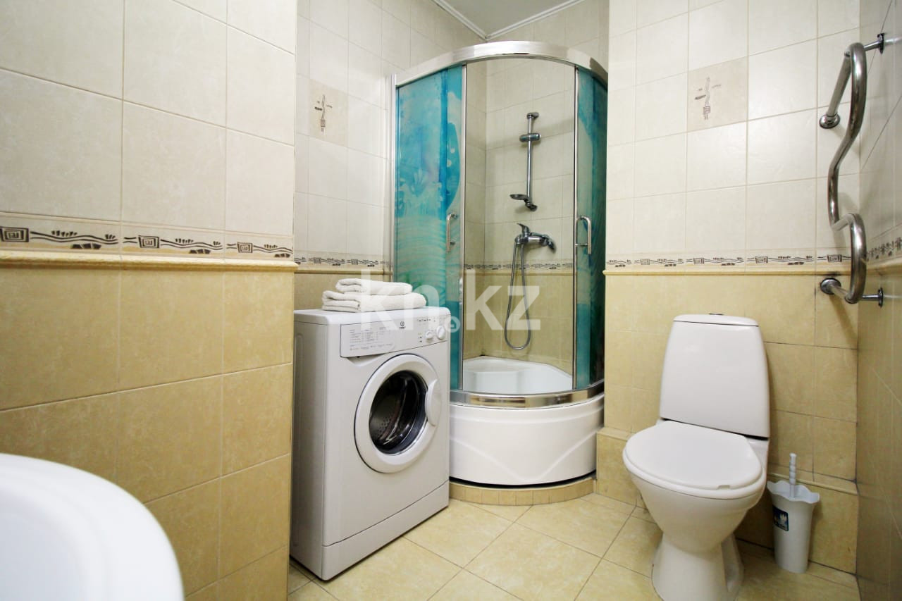 Аренда 1-комнатной квартиры посуточно, 50 м², ул. Хусаинова, дом  225 - ул. Ескараева - Аренда жилой и коммерческой недвижимости в Алматы фото 11 из 20