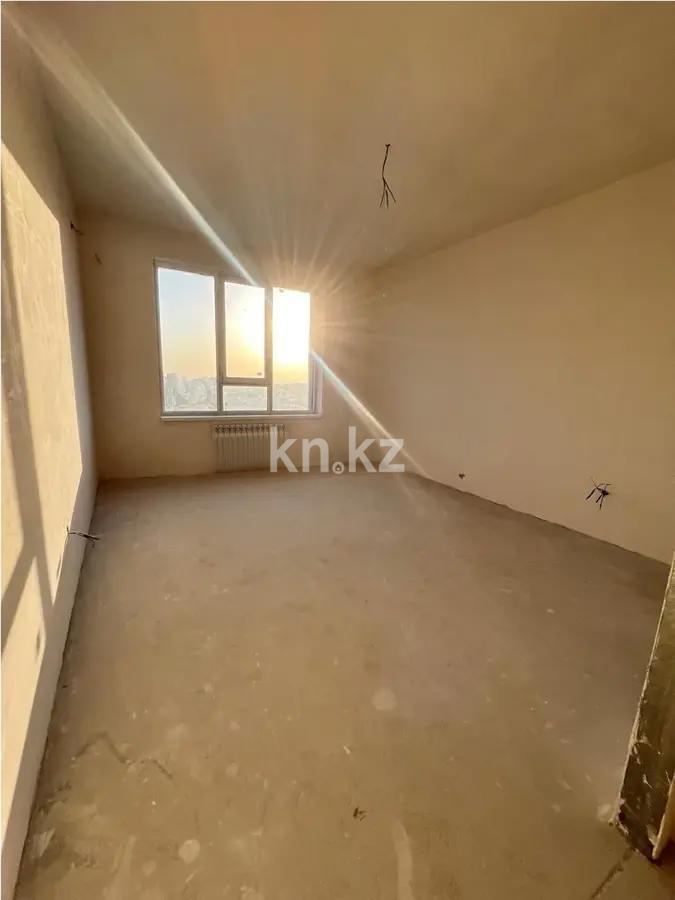 Продажа 3-комнатной квартиры, 90 м², ул. Жарокова, дом  218 - Продажа  трехкомнатных квартир в новостройках Алматы без посредников фото 1 из 3